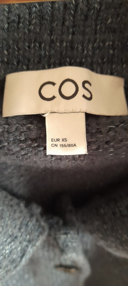 COS Strickjacke Bild 5