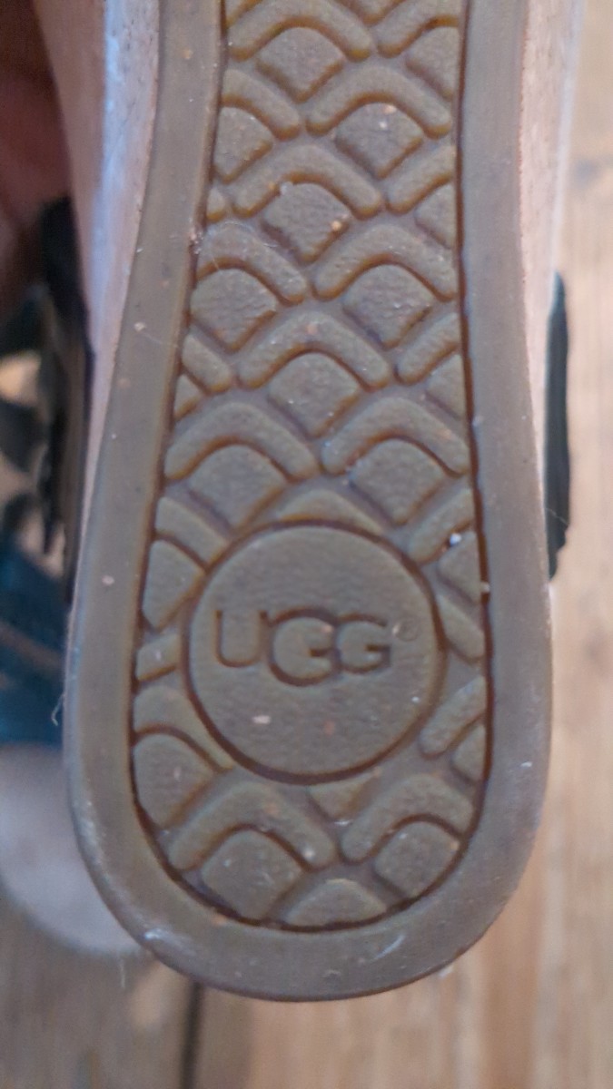 UGG Sandaletten Bild 4