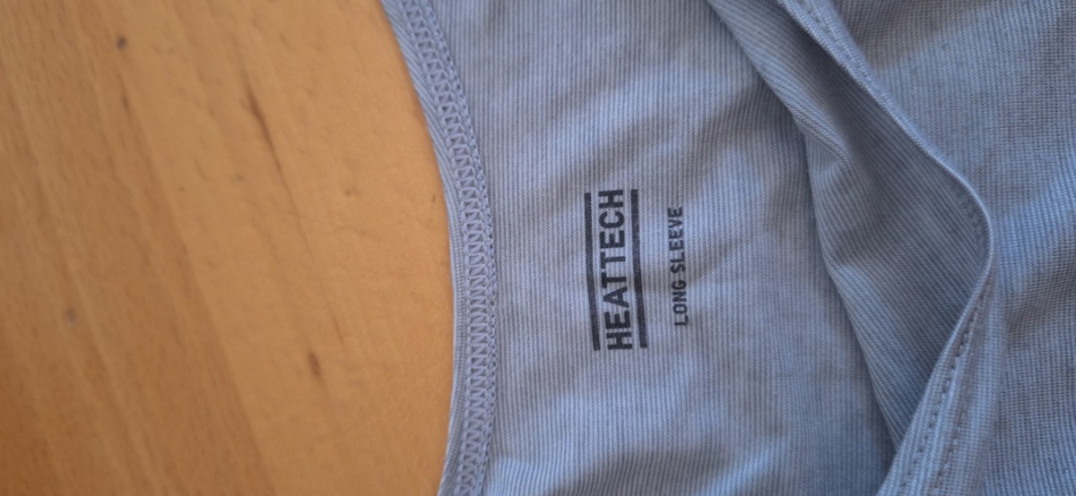 UNIQLO Langarmshirt Bild 2