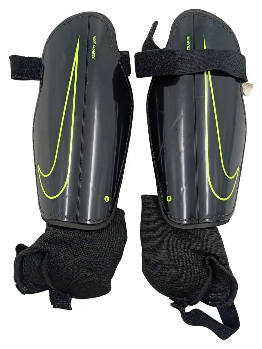 NIKE Fussball Schienbeinschoner Bild 1