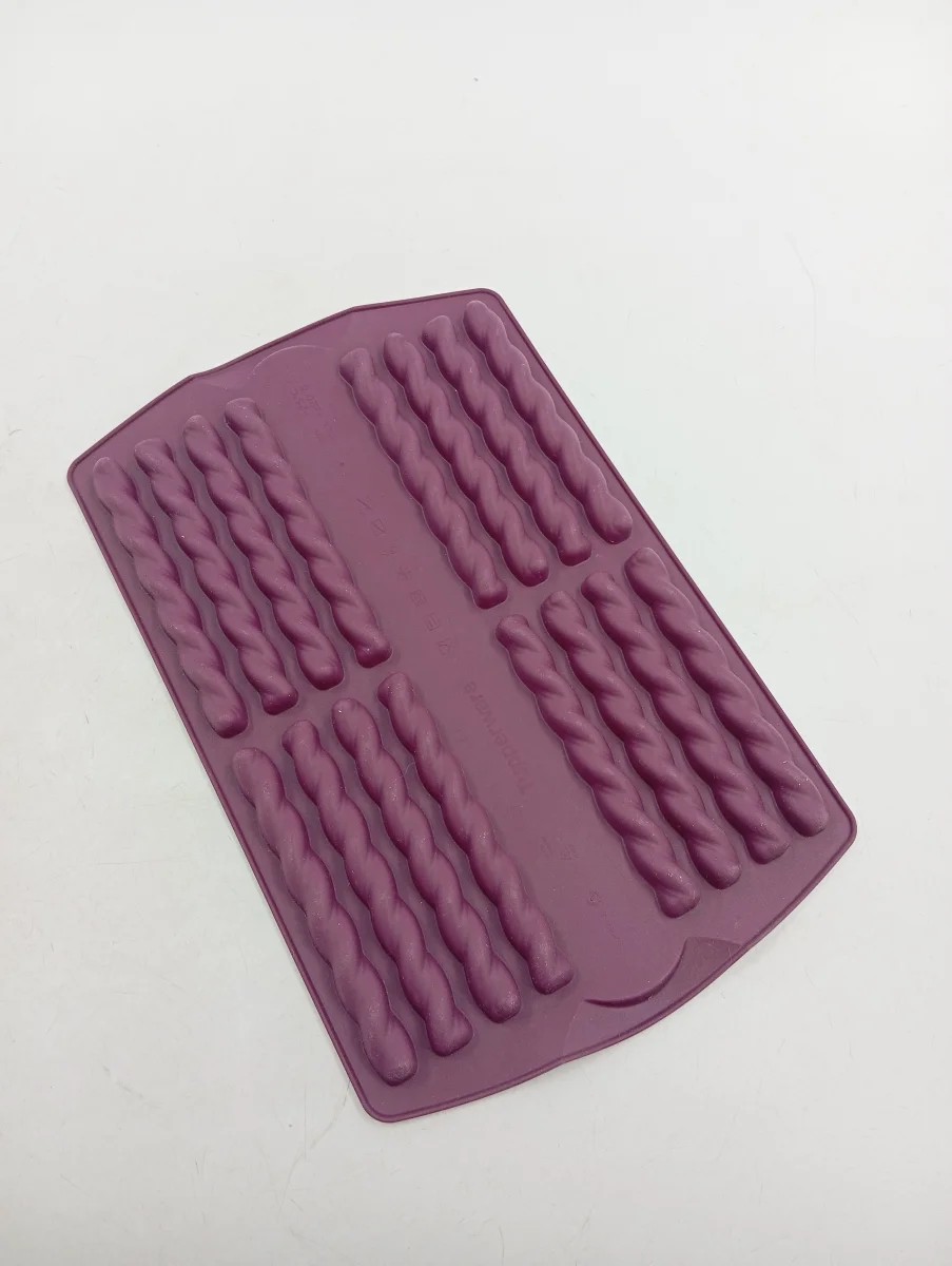 TUPPERWARE Backform Bild 1