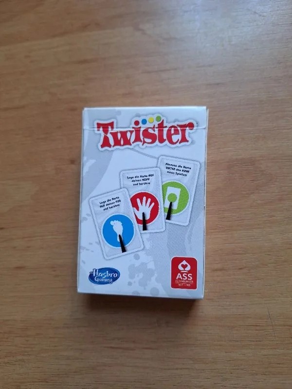 HASBRO Kartenspiel Bild 1