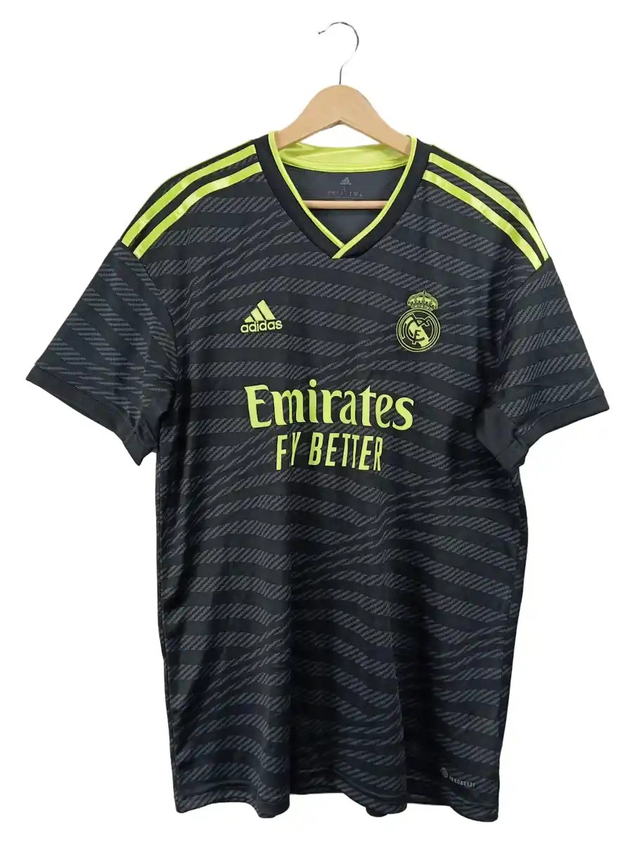 ADIDAS Fußball Trikot Bild 1