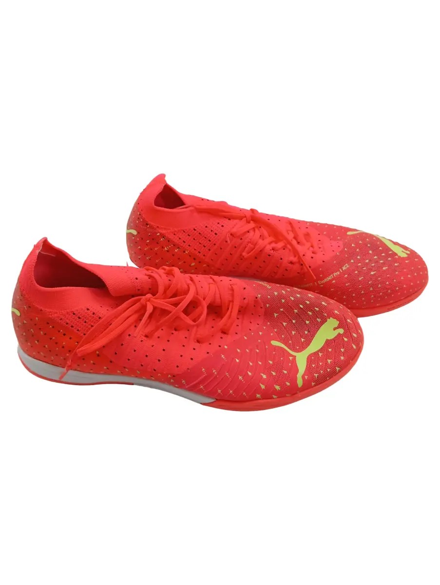 PUMA Fussballschuhe Bild 1