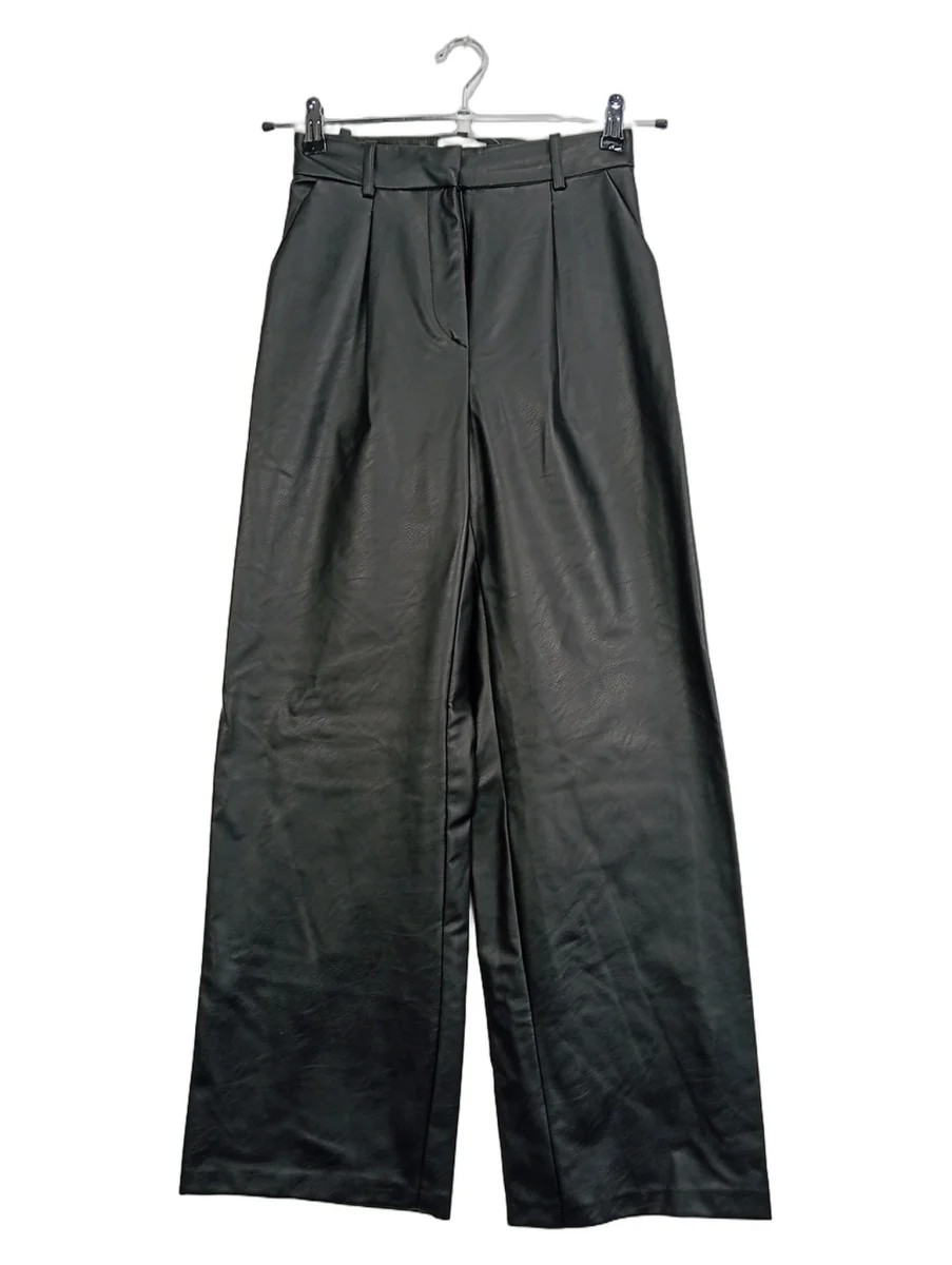 H&M Lederhose Bild 1