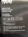 Vorschaubild 4 von H&M Kapuzenkleider schwarz Größe 32