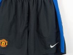 Vorschaubild 6 von Manchester United Sport Shorts Herren Schwarz Gr. 50/L