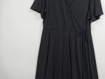 Vorschaubild 7 von Wickelkleid Freizeitkleid Gr. 42 schwarz kurzarm