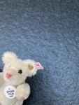 Vorschaubild 3 von Teddybär Club Edition 2001 Weiß 9cm Kuscheltier Sammlerbär OVP
