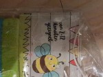 Vorschaubild 3 von Rasselsöckchen Bienchen Baby Greifling Mehrfarbig