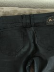 Vorschaubild 2 von Coated Slim Fit Cargohose Damen Schwarz W27 Streetwear