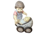 Vorschaubild 1 von Kinderwagen mit Baby Dekofigur Nostalgisch Mehrfarbig Porzellan 13cm
