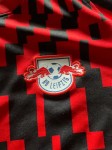 Vorschaubild 5 von RB Leipzig Fußball Trikot Herren Rot Schwarz Muster Gr. L