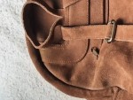 Vorschaubild 5 von Wildleder Umhängetasche Braun Casual 33x38 cm Damen Schultertasche