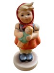 Vorschaubild 1 von Hummel Figur Mädchen mit Puppe W. Germany Porzellan 9 cm
