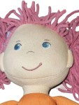 Vorschaubild 2 von Stoffpuppe Mädchen Rosa Haare 33cm Kuschelpuppe Babypuppe