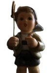 Vorschaubild 3 von Little Luck Dekofigur Junge mit Angelrute Porzellan Mehrfarbig 9cm