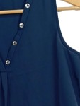 Vorschaubild 3 von Damen Bluse Ärmellos Gr. S Blau V-Ausschnitt Zierknöpfe