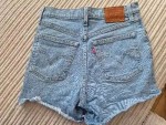 Vorschaubild 3 von Damen Jeans Shorts Ribcage Short Blau Gr. W24