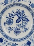 Vorschaubild 2 von Zwiebelmuster Essteller 22 cm Porzellan Weiß Blau