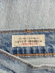 Vorschaubild 3 von 501 Herren Jeans Straight Leg W33 Hellblau Used Look Denim