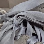 Vorschaubild 4 von Damen Schnürschuhe Wildleder Grau Gr. 39 Perlen Schleife
