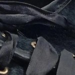 Vorschaubild 5 von Sneaker low Damen 41 Schwarz Fell-Optik Schleife Gold-Akzente