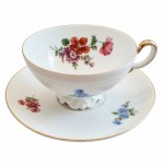 Vorschaubild 1 von Tasse mit Untertasse Weiß Porzellan Blumen Blumenmuster Klassisch