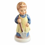 Vorschaubild 1 von Hummel Figur Junge mit Schaufel Porzellan Nostalgisch Mehrfarbig 8.5cm