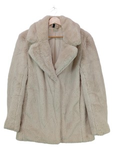 H&M DIVIDED Fellmantel