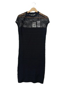 GUESS Spitzenkleid