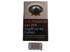 Politikbuch