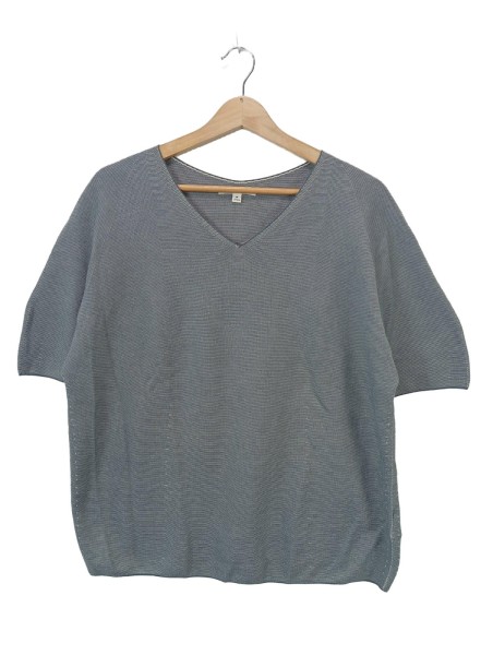 UNIQLO T-Shirt