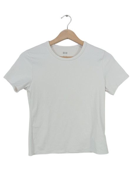 UNIQLO T-Shirt