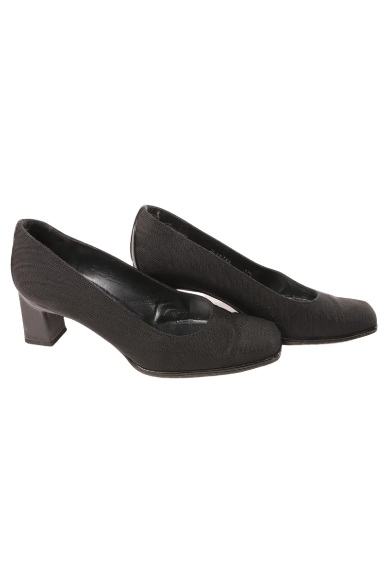 Stuart Weitzman Pumps