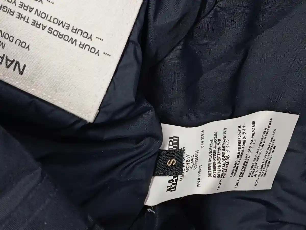 NAPAPIJRI Outdoorjacke Bild 4