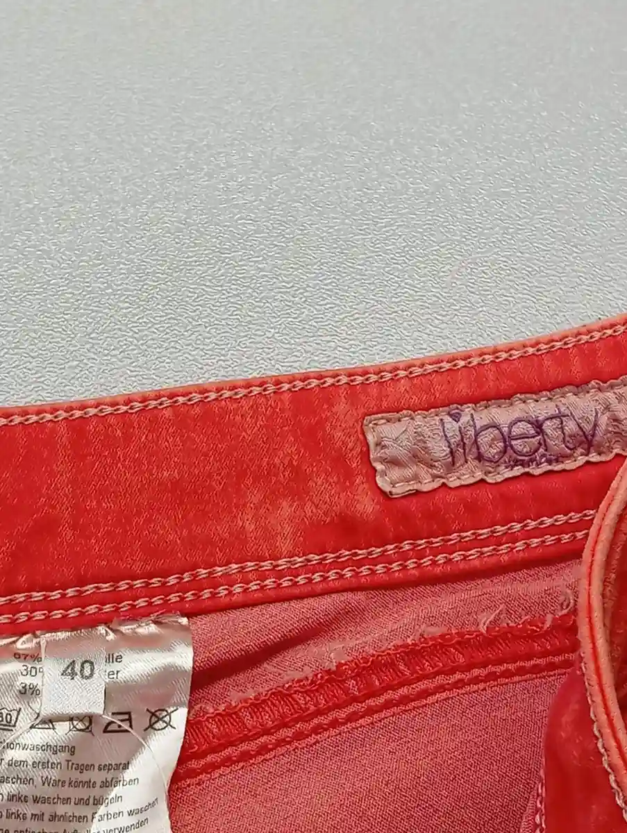 LIBERTY High Waist Jeans Bild 3
