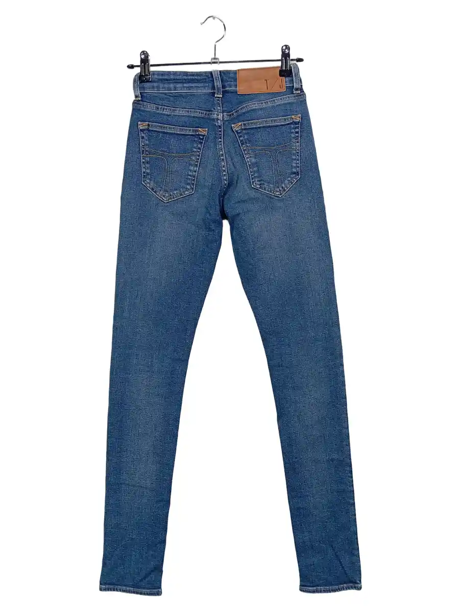 TIGER OF SWEDEN Jeans Tapered Fit Bild 2