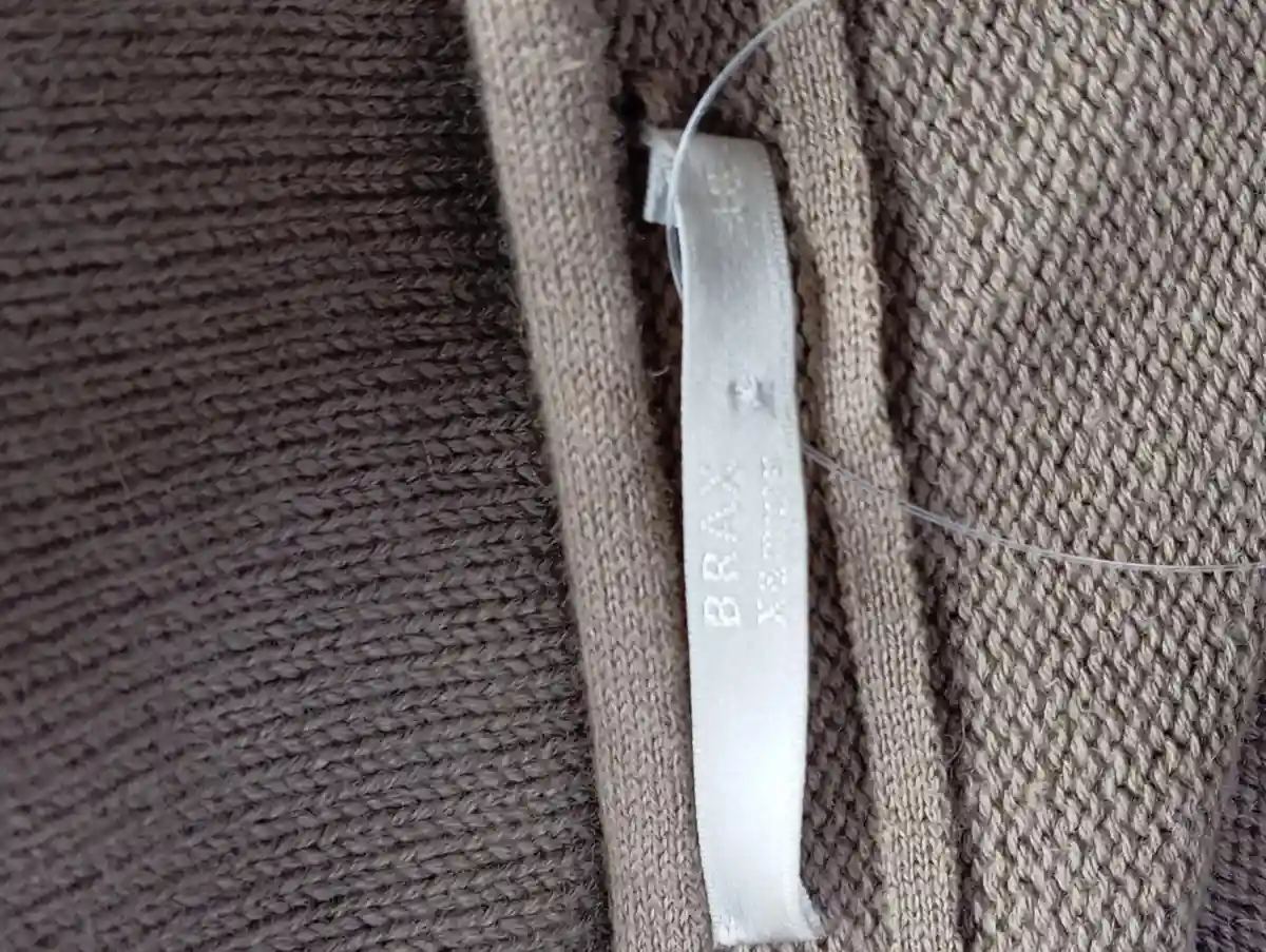BRAX Strickjacke Bild 3
