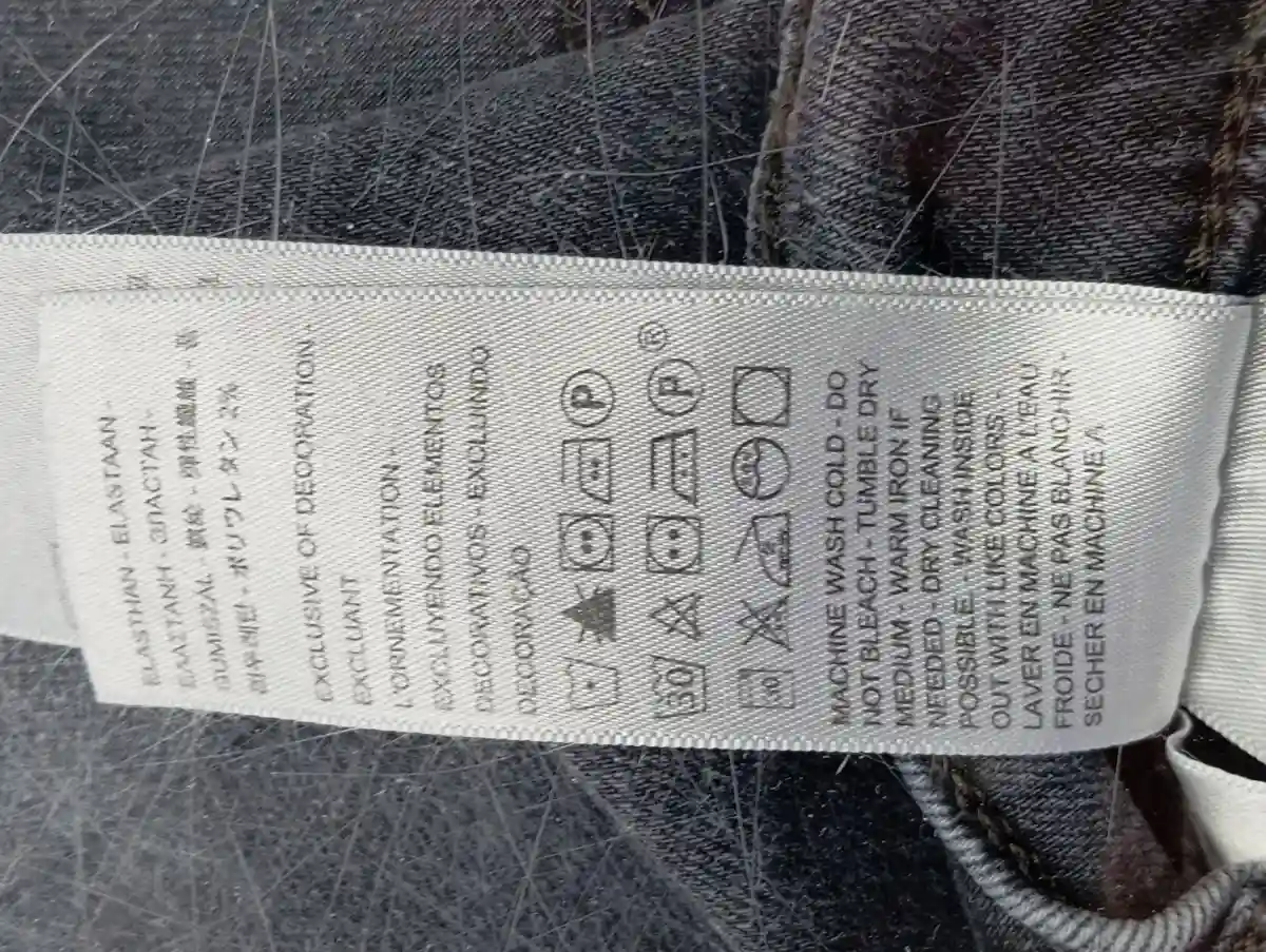 LEVI'S Destroyed Jeans Bild 6