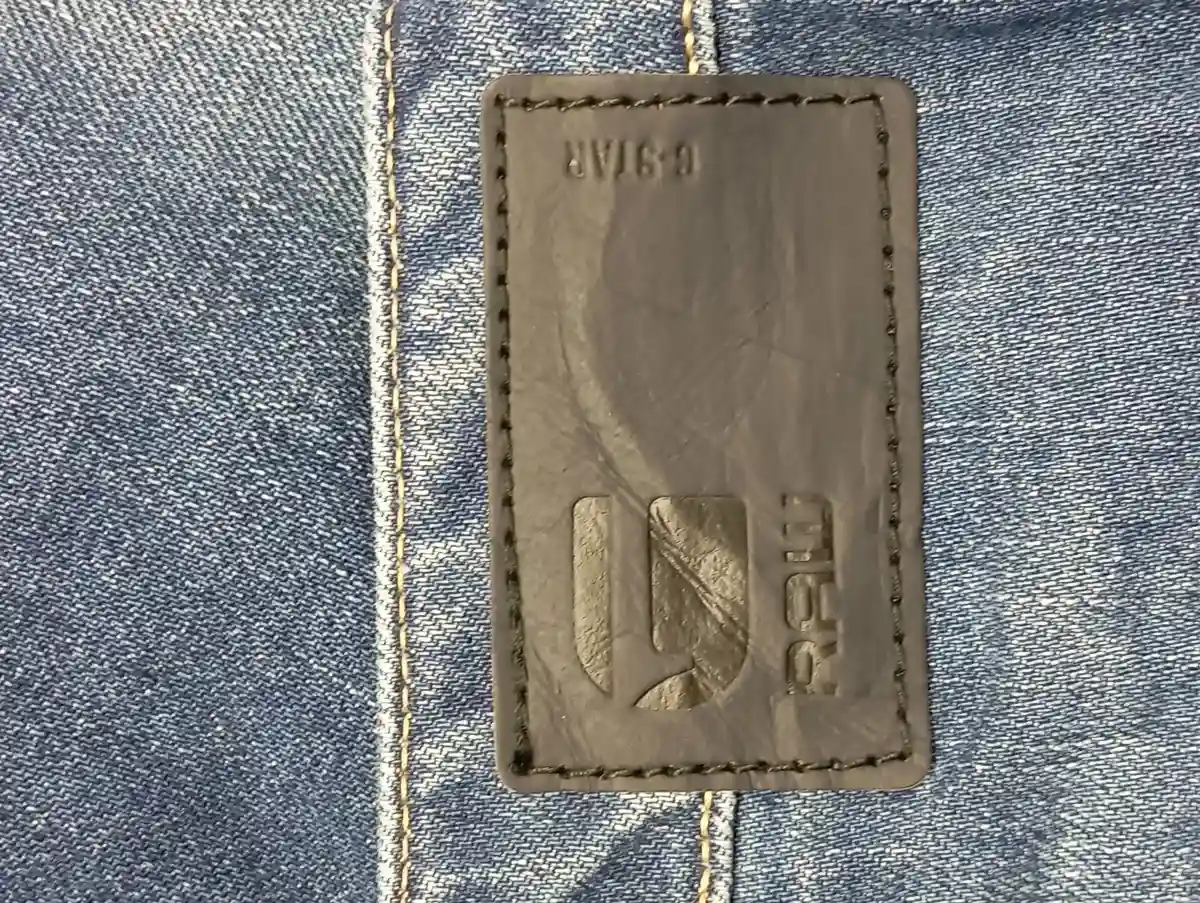 G-STAR RAW Destroyed Jeans Bild 3