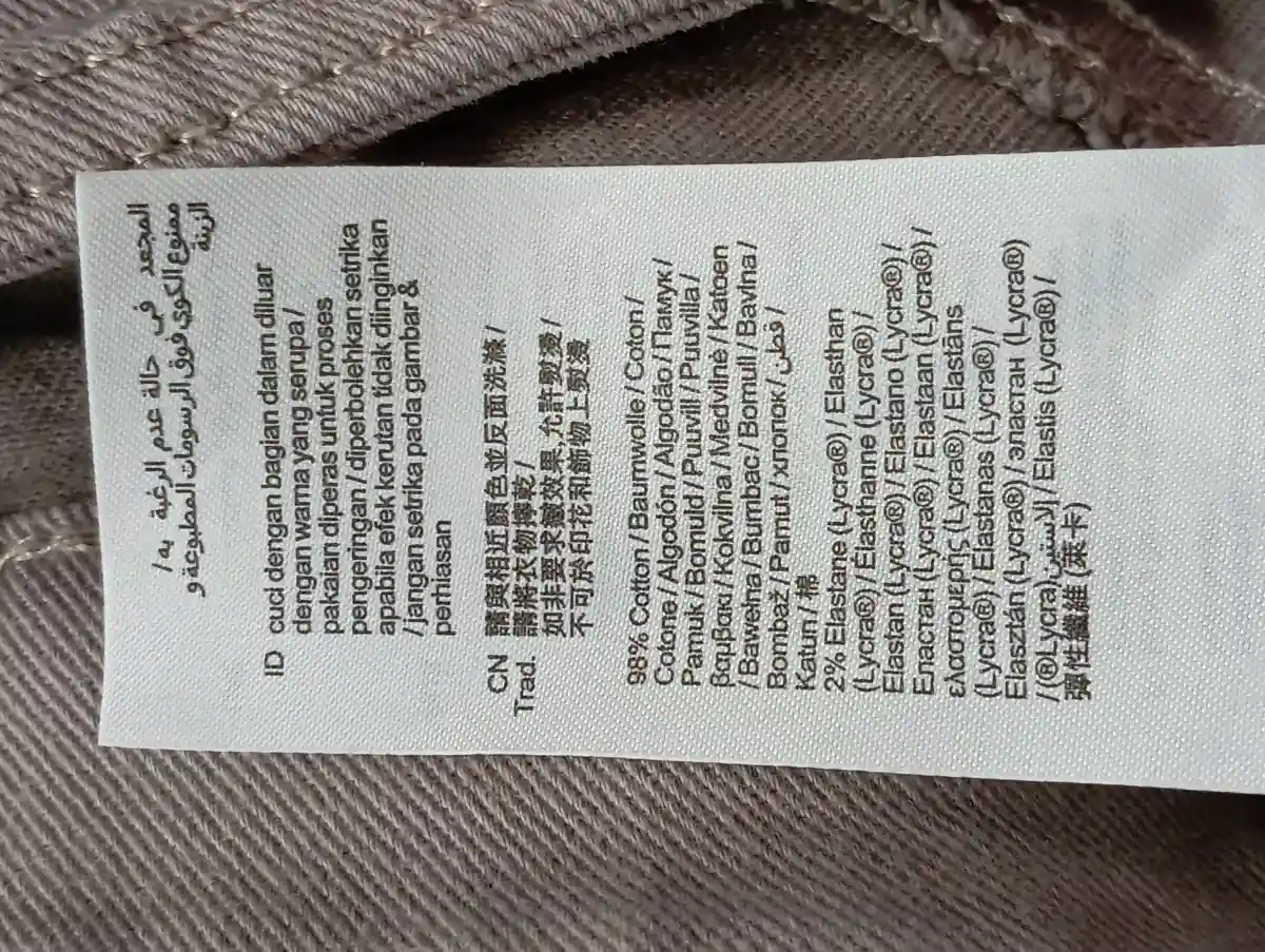 ESPRIT Jeans Tapered Fit Bild 5