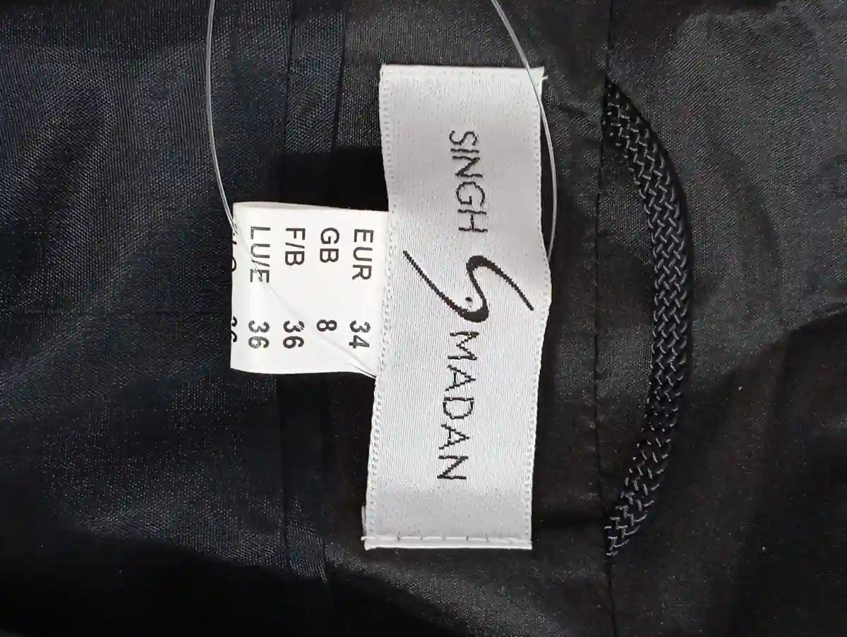 SINGH S. MADAN Trenchcoat Bild 3