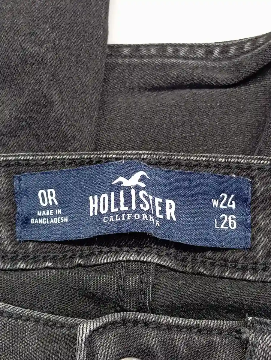 HOLLISTER Destroyed Jeans Bild 3