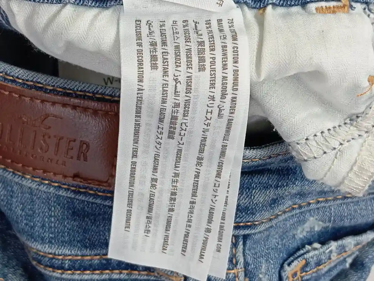 HOLLISTER Jeans Straight Leg Bild 4