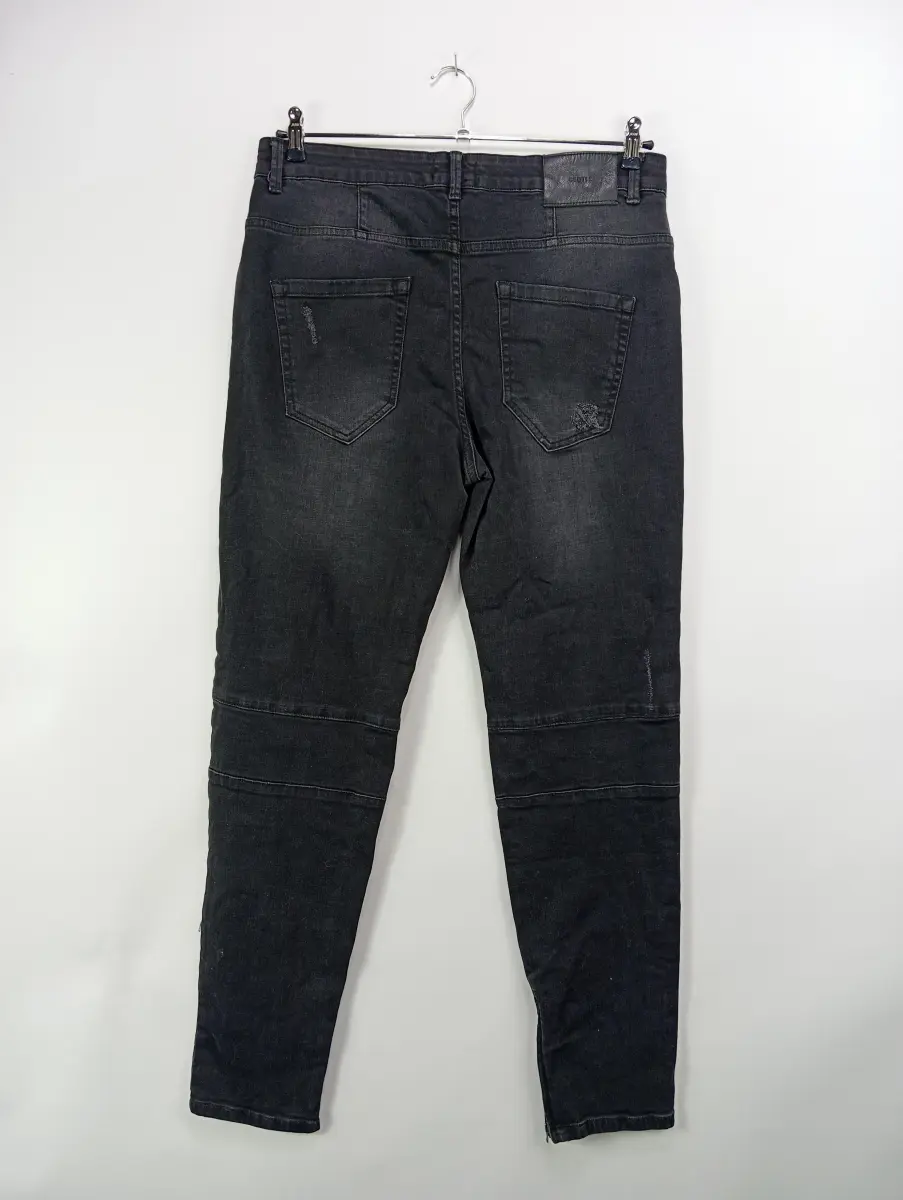 COUTIÉ Destroyed Jeans Bild 4