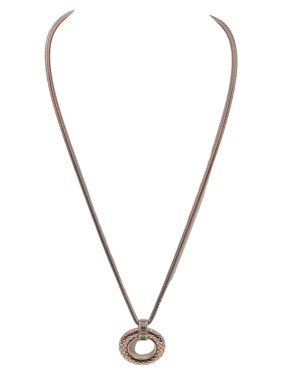 Goldene Accessoires für Damen