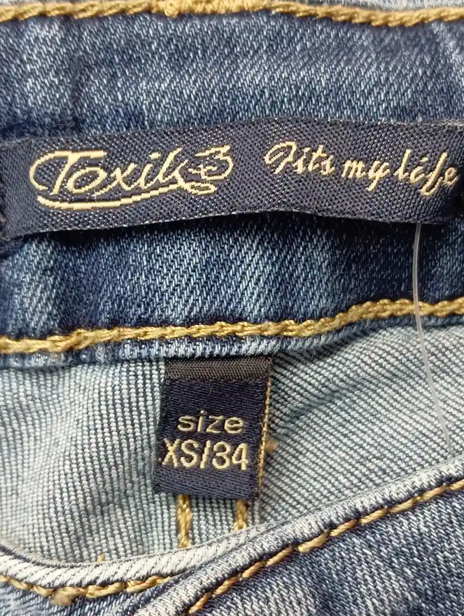 TOXIK3 Mom Jeans Bild 3