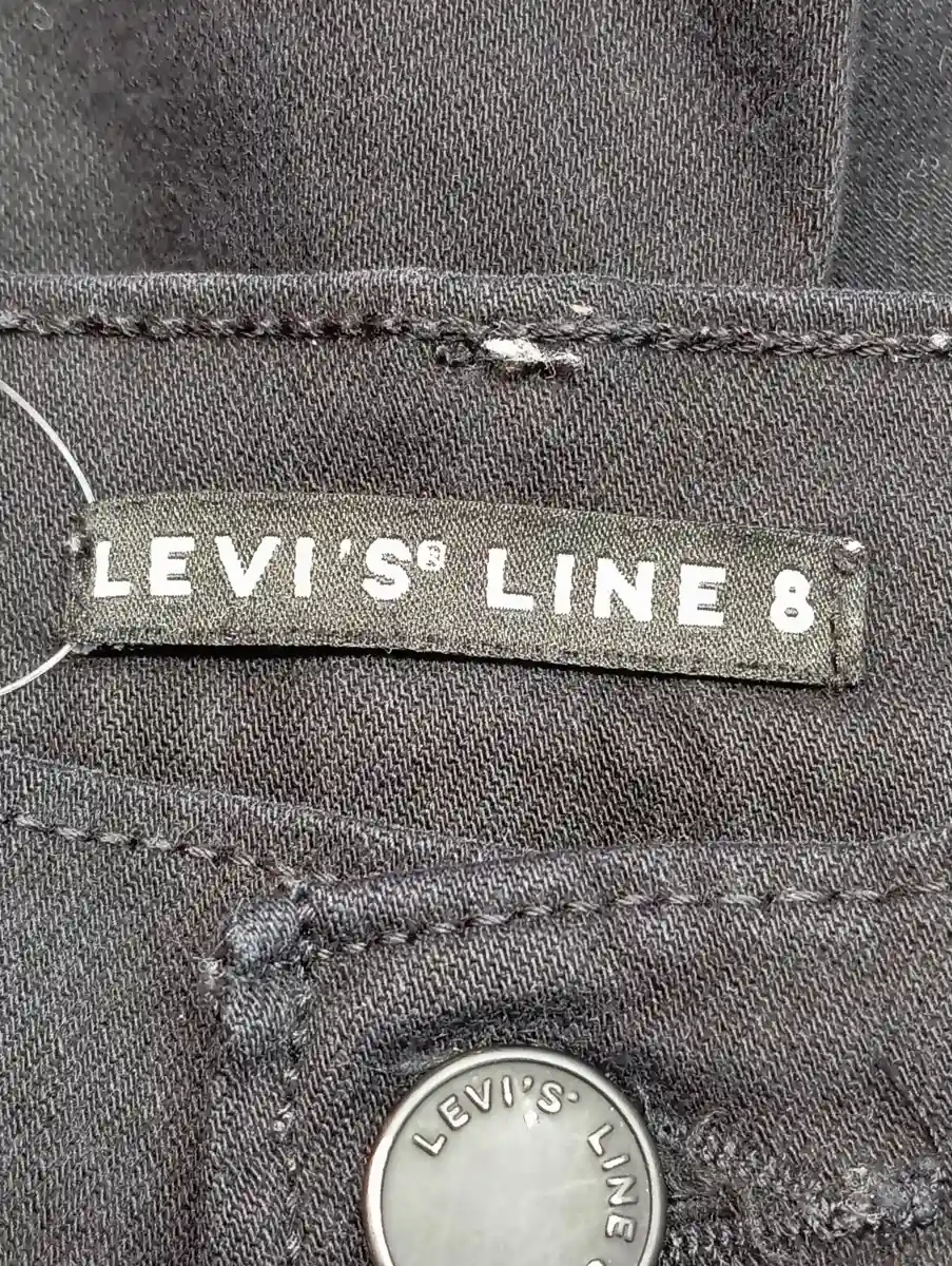 LEVI'S LINE 8 Jeans Slim Fit Bild 3