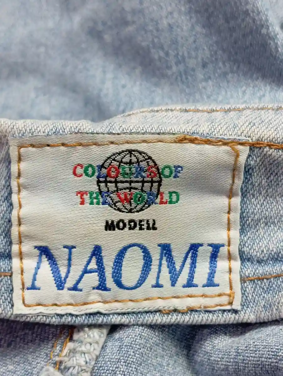 NAOMI CAMPBELL Mom Jeans Bild 3